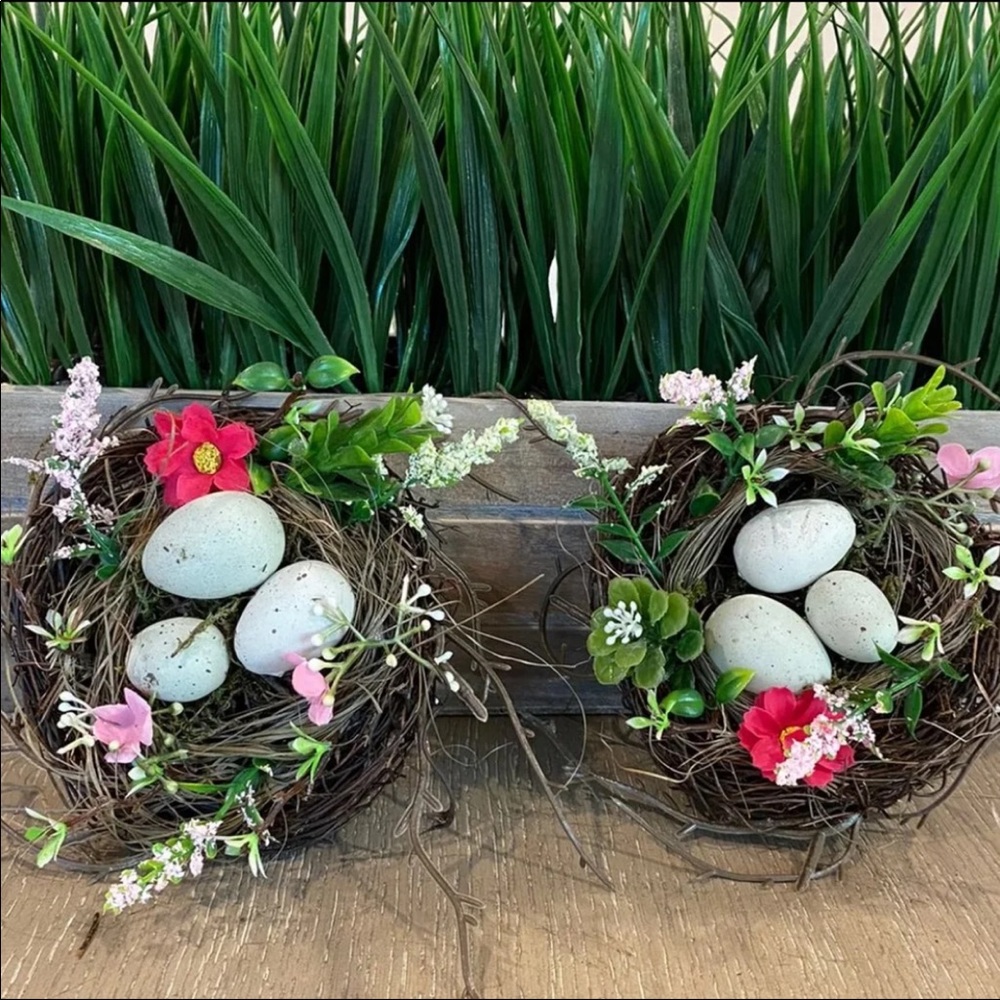 Adorable Spring Floral Faux Bird Nest with 3 White Eggs Set of 2 - Picture 3 of 3